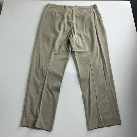 TOMMY BAHAMA Mens Silk Pants Size 36x30 Beige Chino Trousers Slacks‎ Pleated - Picture 2 of 9